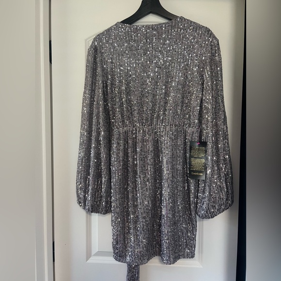 Bebe Sequin Tie Front Dress In Silver color. Size M - Picture 8 of 8